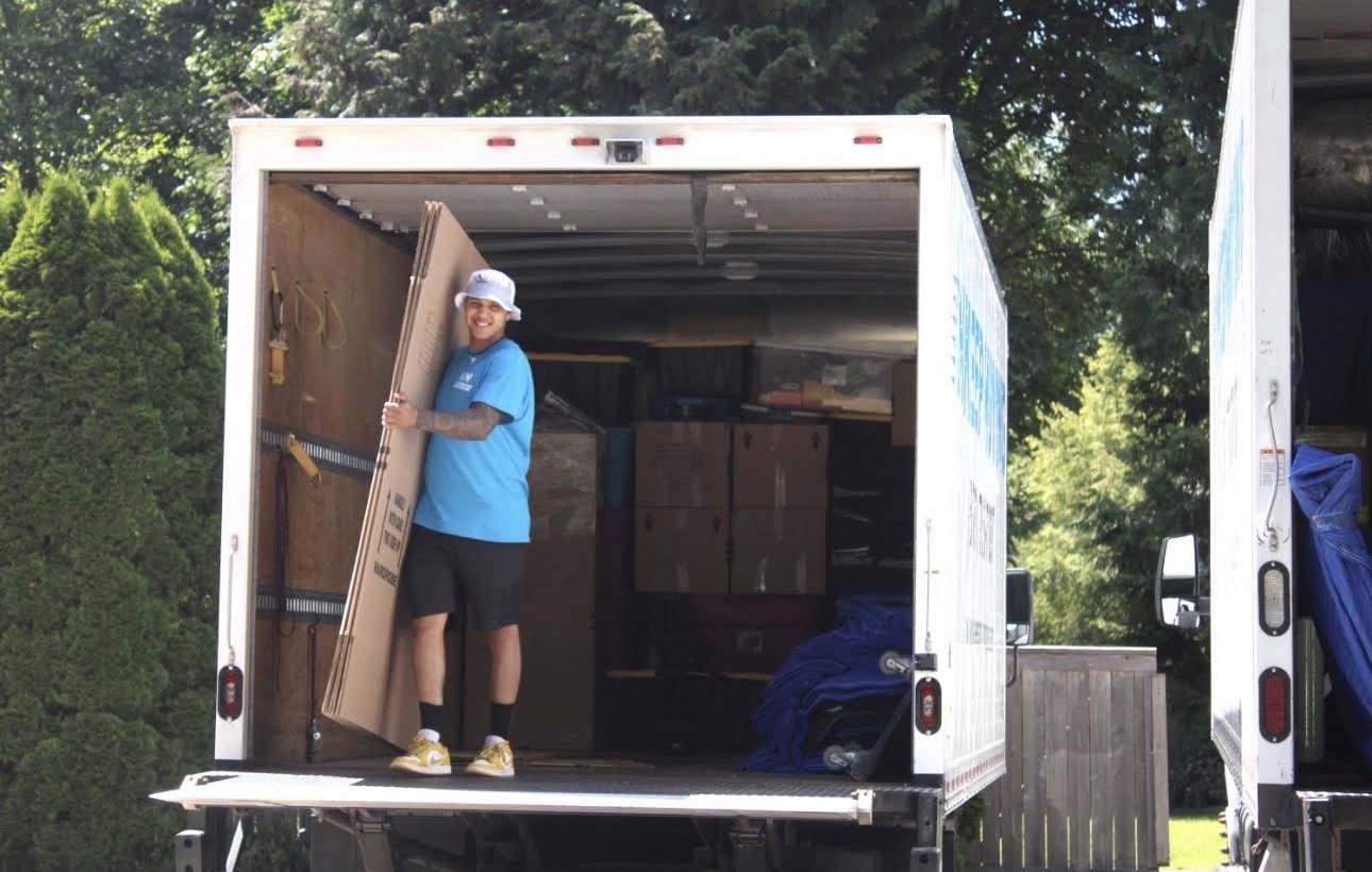 Keep Moving crew handling a cross-border move from Toronto to Chicago