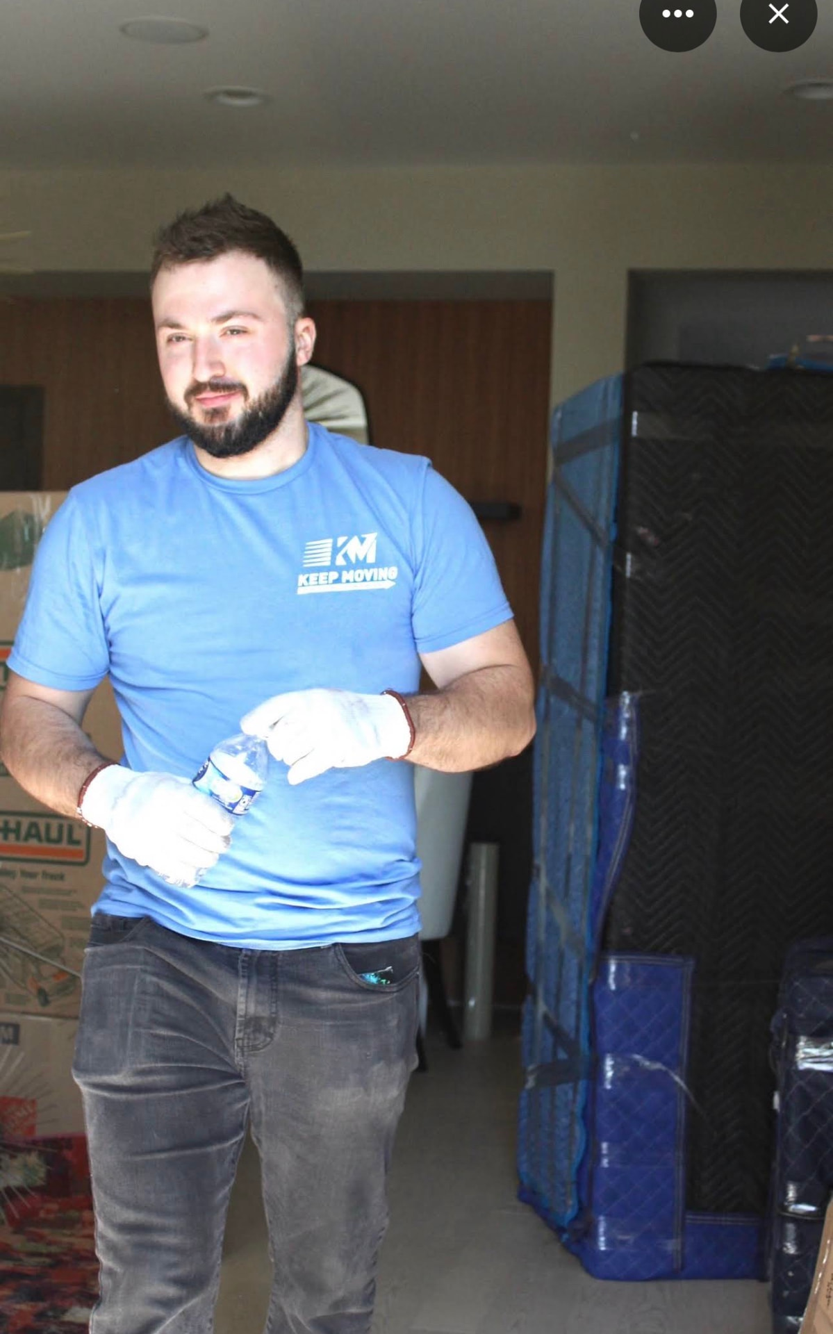 Keep Moving Richmond Hill movers loading boxes onto a moving truck